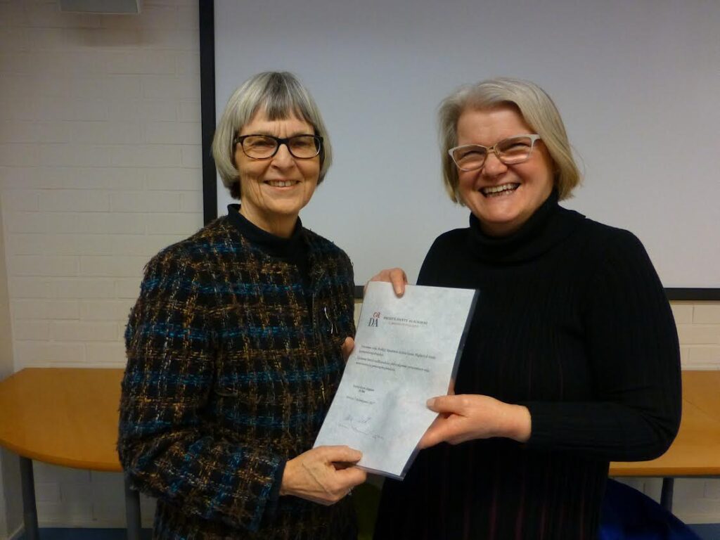 Seija Routimosta kunniapuheenjohtaja